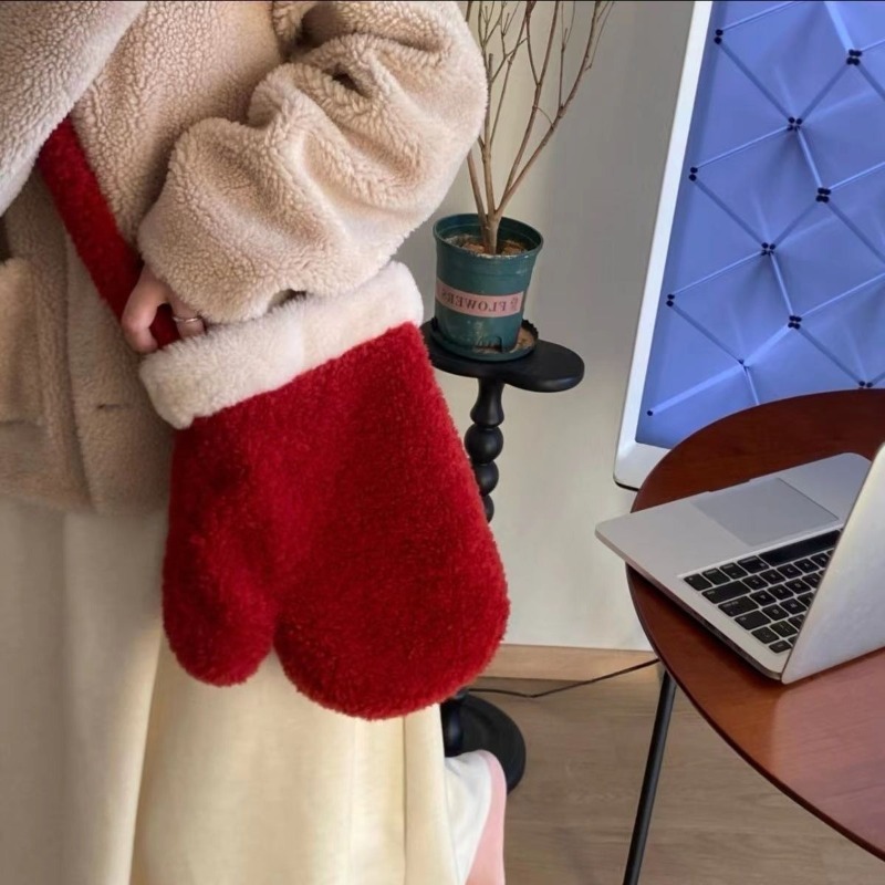 Men'S Accessories For Christmas - Kerst Rode Tas Cosplay Retro Pluizige